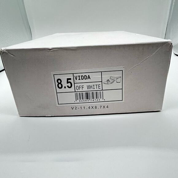 Journee Collection Sandals Womens 8.5 Off‎ White Vidda Leather MSRP $149 NEW - Picture 13 of 14